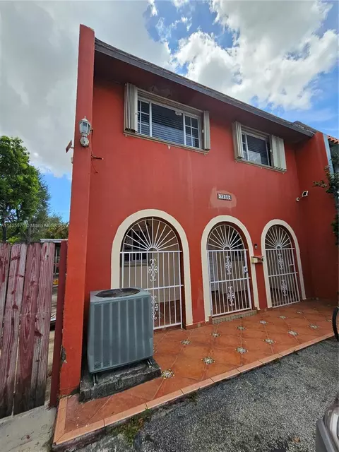 Undisclosed, Hialeah, FL 33014 photo 7
