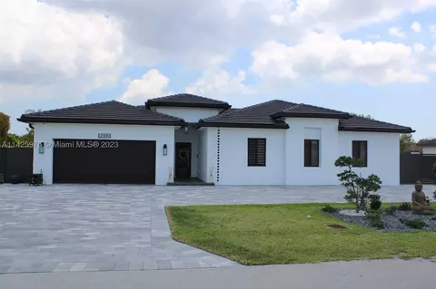 21441 SW 132nd Ct, Miami, FL 33177