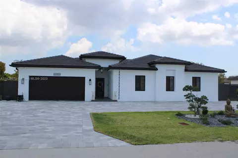 21441 SW 132nd Ct, Miami, FL 33177