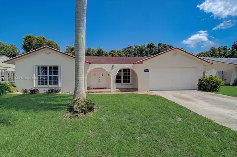 5338 Rose Marie Ave S, Boynton Beach, FL 33472