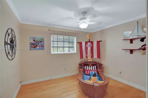 14020 Cypress Ct, Miami Lakes, FL 33014 photo 17