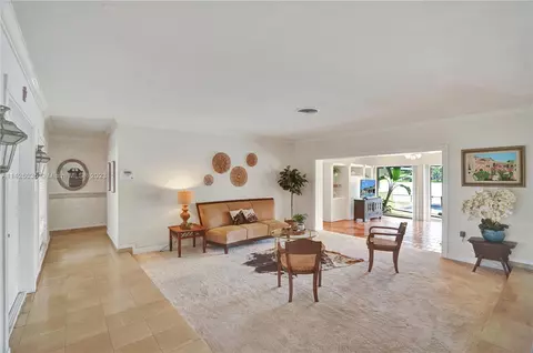14020 Cypress Ct, Miami Lakes, FL 33014 photo 4