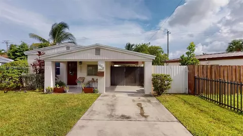 1520 NE 171st St, North Miami Beach, FL 33162