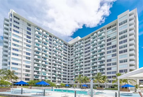 1200 West Ave #902, Miami Beach, FL 33139