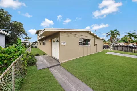 1515 NW 153rd St, Miami Gardens, FL 33054