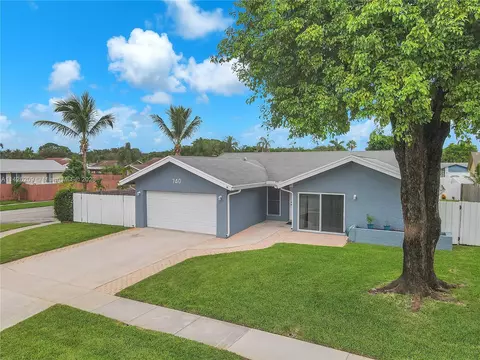 740 NW 49th Ave, Coconut Creek, FL 33063