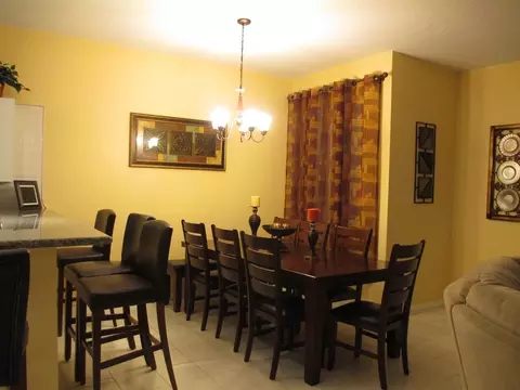 14257 SW 24th St, Miami, FL 33175