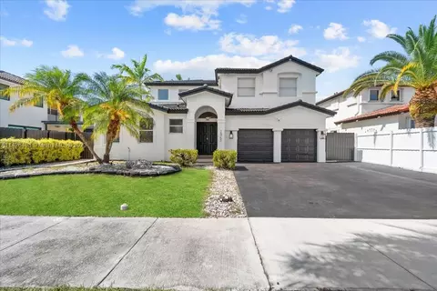 15753 SW 60th St, Miami, FL 33193