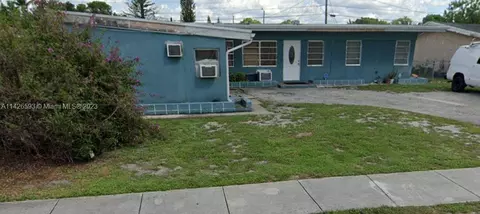 3971 NW 187th St, Miami Gardens, FL 33055
