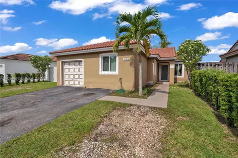 18212 SW 142nd Ct, Miami, FL 33177