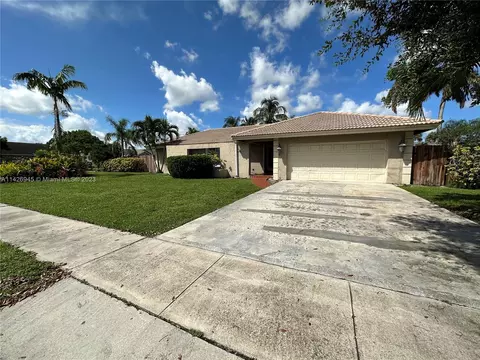 1151 NW 76th Ave, Plantation, FL 33322