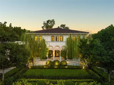 125 Solano Prado, Coral Gables, FL 33156