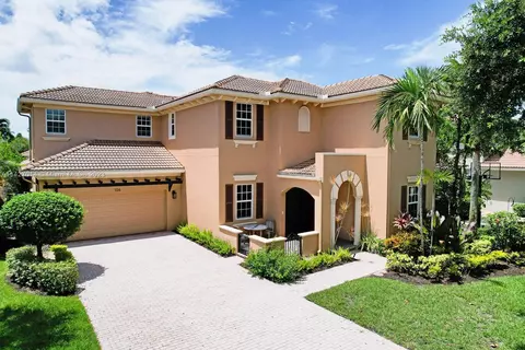 106 Via Azurra, Jupiter, FL 33458