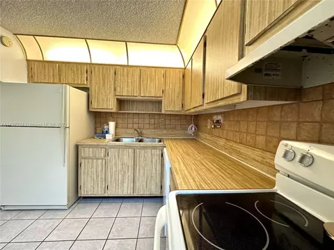 12724 SW 71st Ter, Miami, FL 33183 photo 12