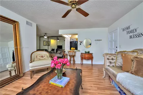 1231 NW 13th St #472F, Boca Raton, FL 33486