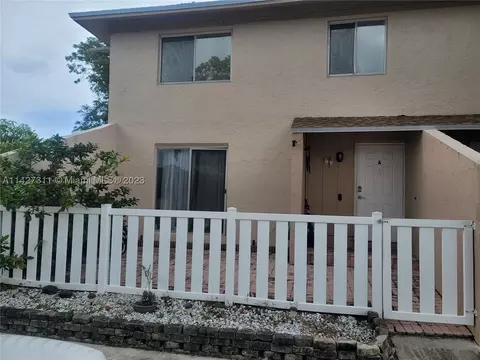 1633 NW 80th Ave #A, Margate, FL 33063