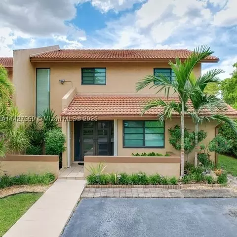 11625 SW 90th Ter, Miami, FL 33176