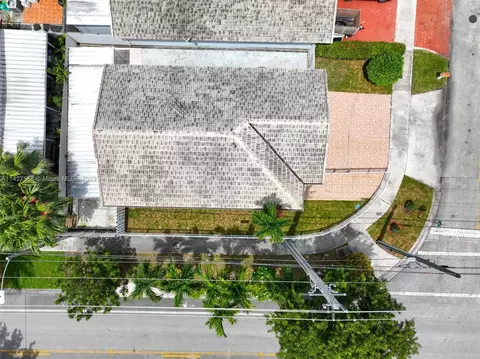 3202 W 77th Pl, Hialeah, FL 33018 photo 26