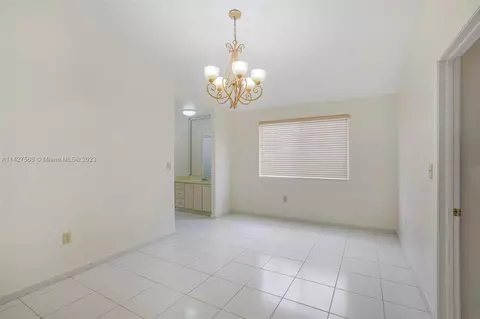 3202 W 77th Pl, Hialeah, FL 33018 photo 10