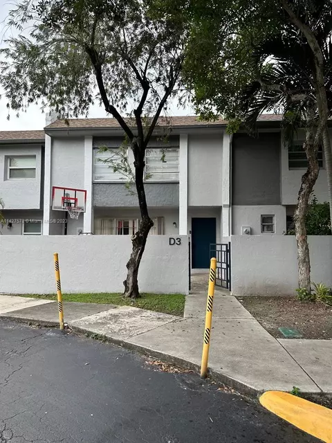 14107 SW 66th St #D3, Miami, FL 33183