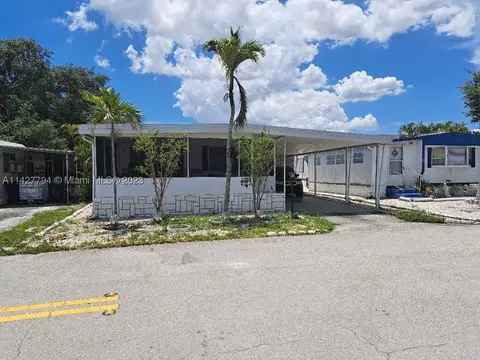 2854 SW 58th Mnr, Fort Lauderdale, FL 33312