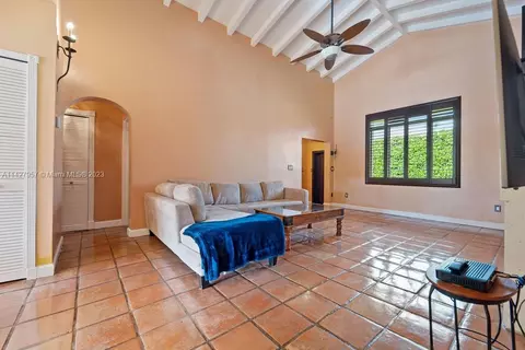 8925 Dickens Ave, Surfside, FL 33154 photo 4