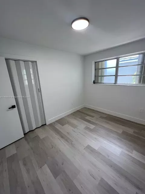 555 E 10th St, Hialeah, FL 33010 photo 21