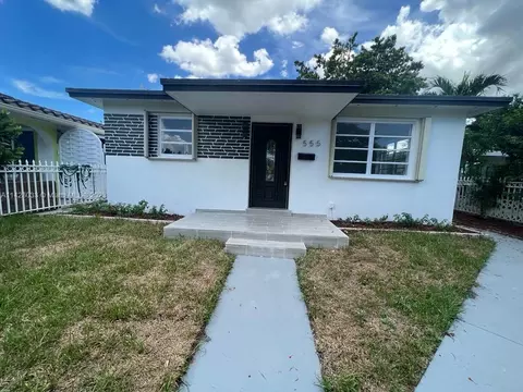 555 E 10th St, Hialeah, FL 33010 photo 2