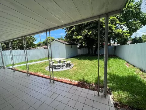 555 E 10th St, Hialeah, FL 33010 photo 26