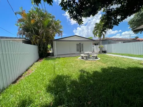 555 E 10th St, Hialeah, FL 33010 photo 28