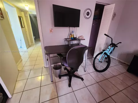 1075 W 68th St #119, Hialeah, FL 33014 photo 9