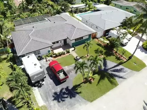 391 NW 35th Ct, Oakland Park, FL 33309