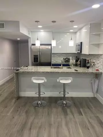 1555 W 44th Pl #247, Hialeah, FL 33012