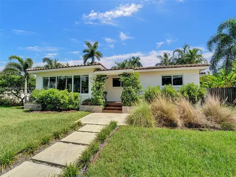 1319 Taylor St, Hollywood, FL 33019