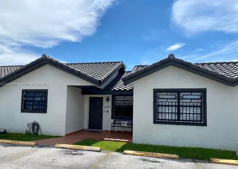 12071 SW 10 #104, Miami, FL 33184