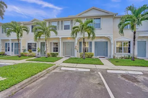 4907 SW 31st Ter #114, Fort Lauderdale, FL 33312