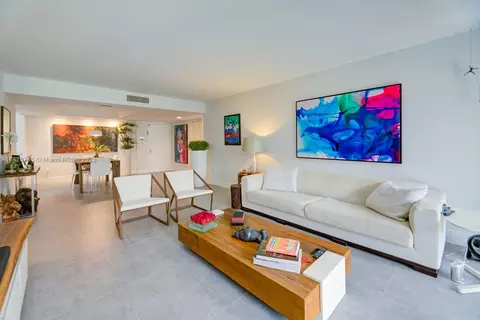 9735 NW 52nd St #119, Doral, FL 33178