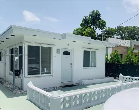 116 SE 9th Ct, Hallandale Beach, FL 33009
