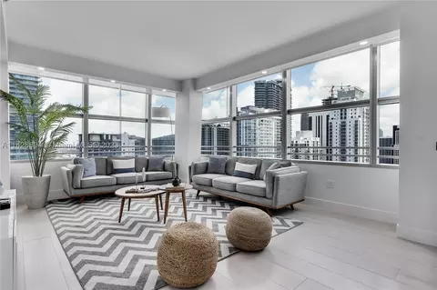1395 Brickell Ave #2801, Miami, FL 33131