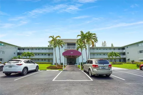 1000 Hillcrest Ct #201, Hollywood, FL 33021
