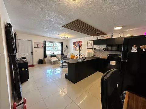 709 SW 14th Ct, Fort Lauderdale, FL 33315