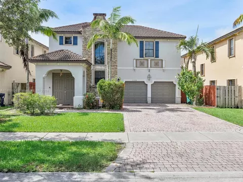 11528 SW 235th St, Homestead, FL 33032