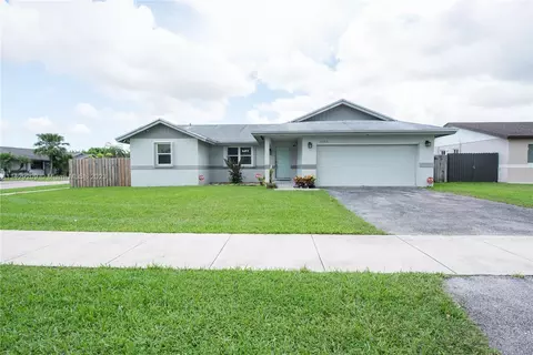 16522 SW 297th Ter, Homestead, FL 33033