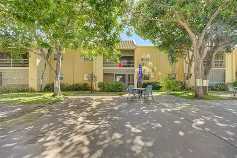959 SE 2nd Ave #114, Deerfield Beach, FL 33441