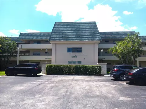 5790 Stirling Rd #311, Hollywood, FL 33021