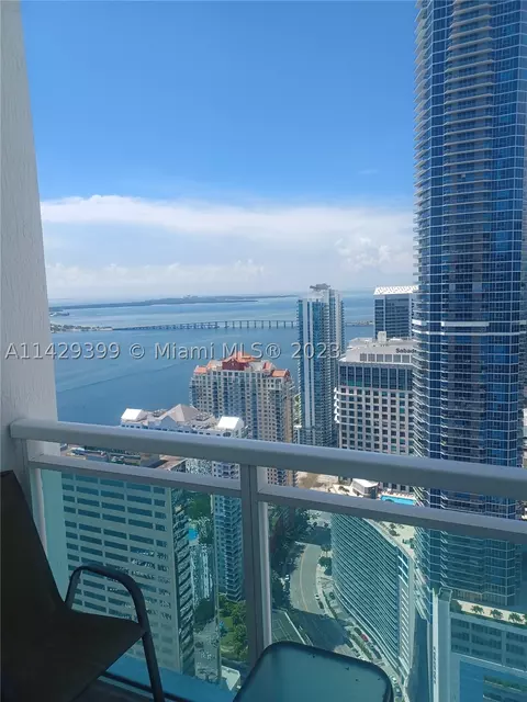 950 Brickell Bay Dr #5209, Miami, FL 33131