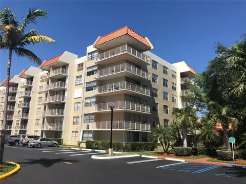 13120 SW 92 Ave #B-301, Miami, FL 33176