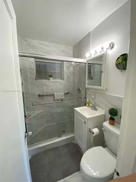 94 W 59th St, Hialeah, FL 33012 photo 21