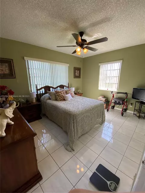 94 W 59th St, Hialeah, FL 33012 photo 23