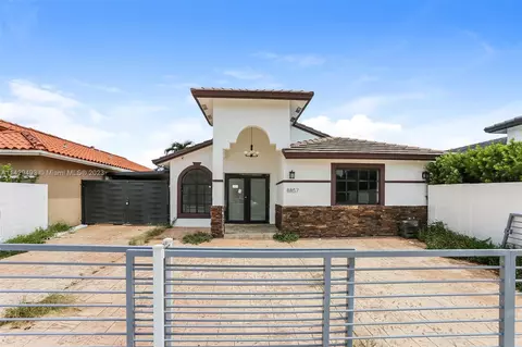 8857 NW 109th Ter, Hialeah Gardens, FL 33018
